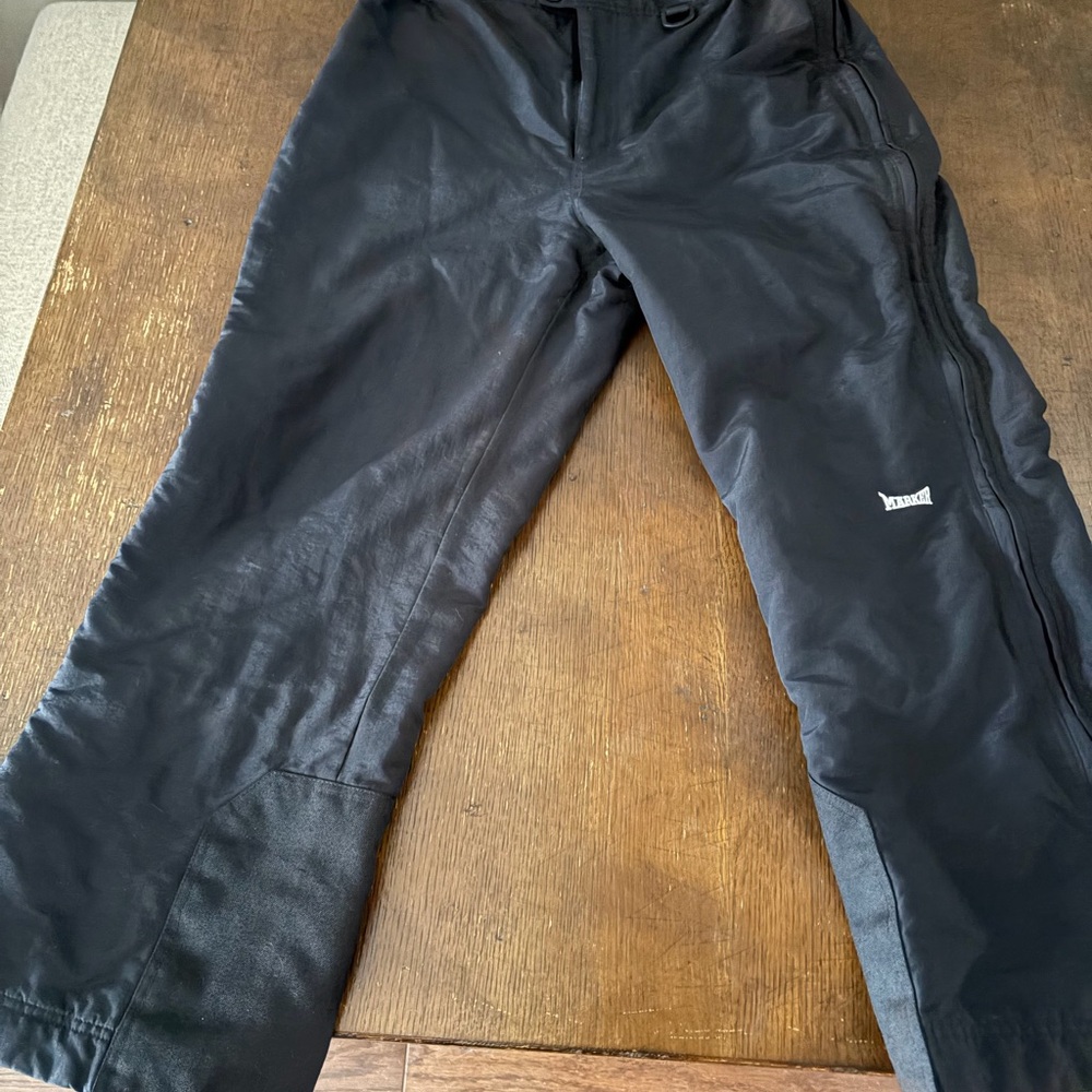 Black Women’s Ski/Snow Pants (Med. Short)